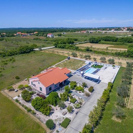 Villa Perini Dvori Donji Zemunik ภายนอก รูปภาพ