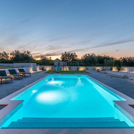 Villa Perini Dvori Donji Zemunik ภายนอก รูปภาพ